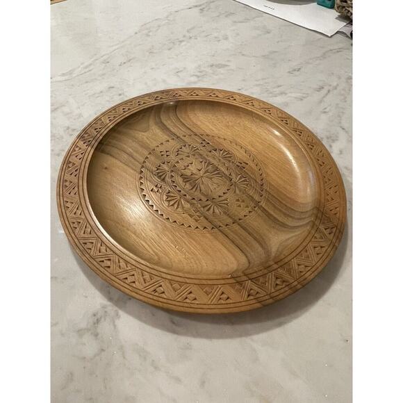 Vintage Bohemian Hand Carved Wooden Plate 7" - Marked/signed olive tree? - Picture 4 of 8